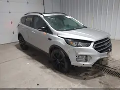 1FMCU9J96JUA25624 2018 FORD ESCAPE
