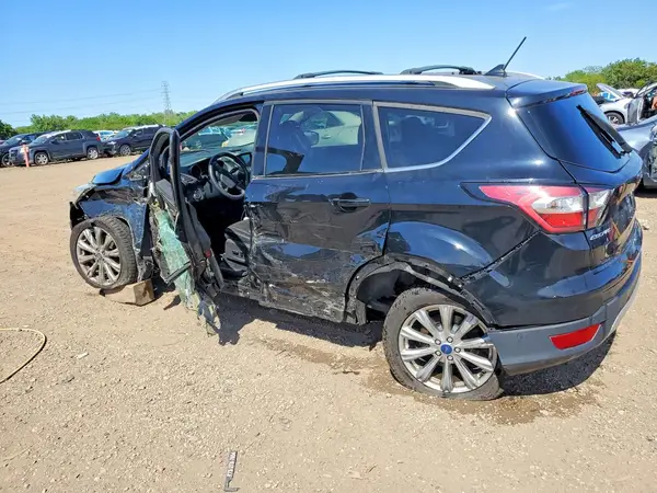 1FMCU9J96JUA46439 2018 FORD ESCAPE - Image 2