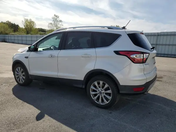 1FMCU9J96JUA46666 2018 FORD ESCAPE - Image 2