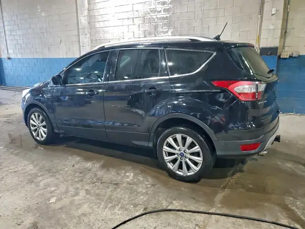 1FMCU9J96JUA88576 2018 FORD ESCAPE - Image 2