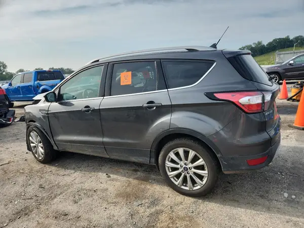1FMCU9J96JUC15827 2018 FORD ESCAPE - Image 2