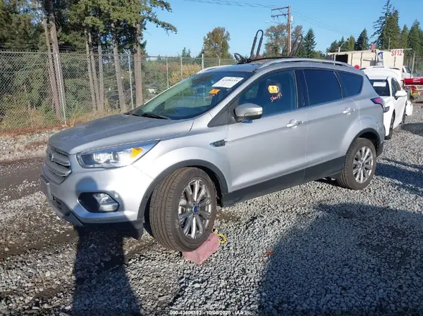 1FMCU9J96JUC41165 2018 FORD ESCAPE - Image 2