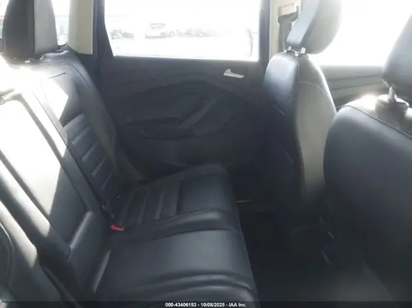 1FMCU9J96JUC41165 2018 FORD ESCAPE - Image 8
