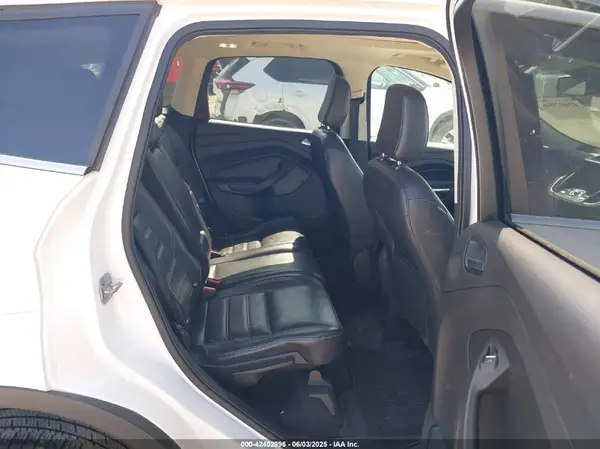 1FMCU9J96JUD11473 2018 FORD ESCAPE - Image 8