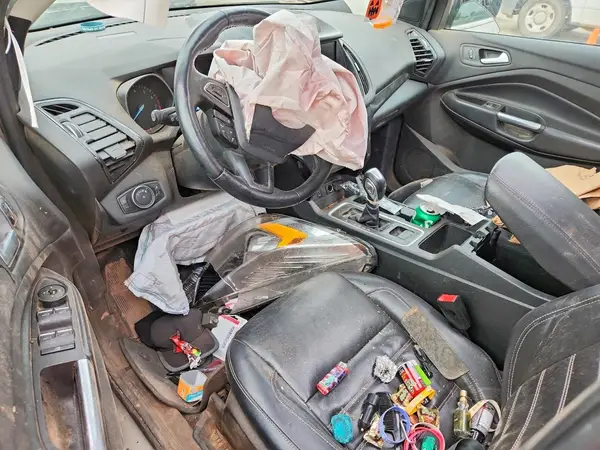 1FMCU9J96JUD56235 2018 FORD ESCAPE - Image 8