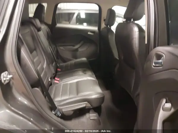 1FMCU9J96KUA03124 2019 FORD ESCAPE - Image 8
