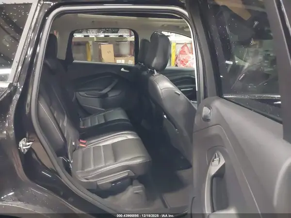 1FMCU9J96KUA08372 2019 FORD ESCAPE - Image 8