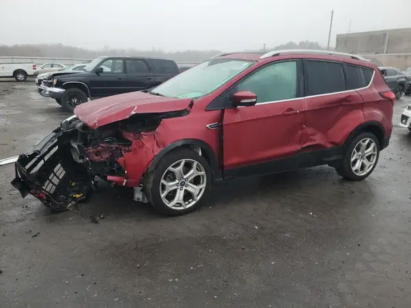 1FMCU9J96KUA50668 2019 FORD ESCAPE - Image 1