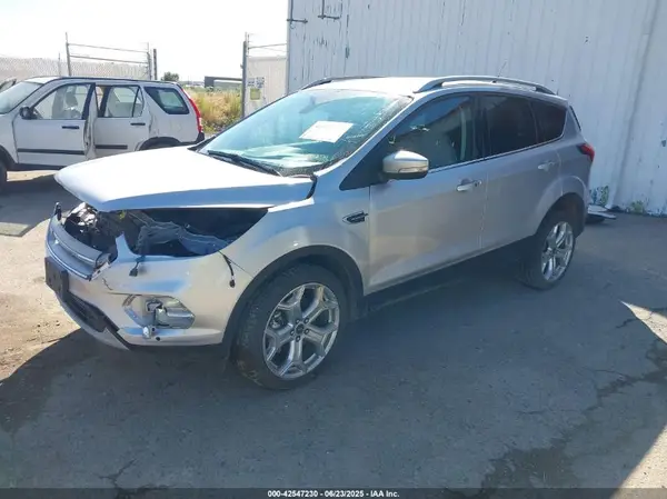 1FMCU9J96KUB63813 2019 FORD ESCAPE - Image 2