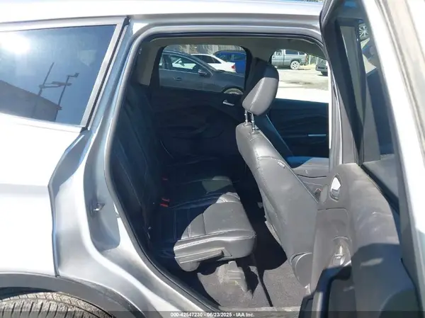 1FMCU9J96KUB63813 2019 FORD ESCAPE - Image 8