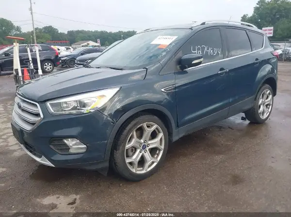 1FMCU9J96KUC20818 2019 FORD ESCAPE - Image 2