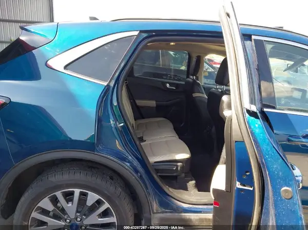 1FMCU9J96LUA36092 2020 FORD ESCAPE - Image 8