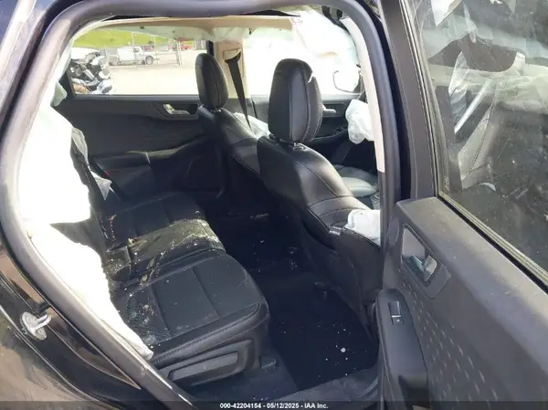 1FMCU9J96LUA72557 2020 FORD ESCAPE - Image 8