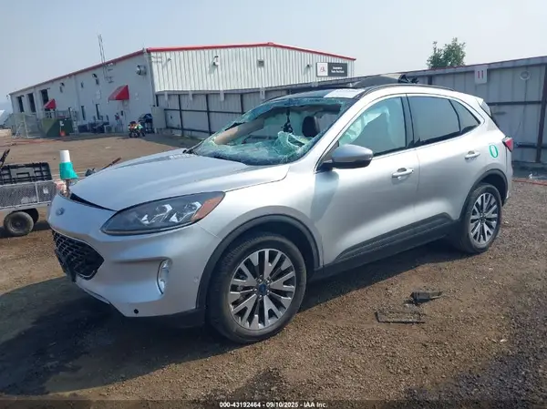 1FMCU9J96LUA79251 2020 FORD ESCAPE - Image 2