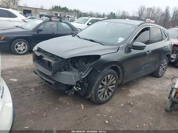 1FMCU9J96LUB15617 2020 FORD ESCAPE - Image 2