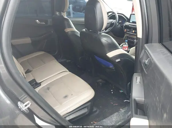 1FMCU9J96LUB15617 2020 FORD ESCAPE - Image 8