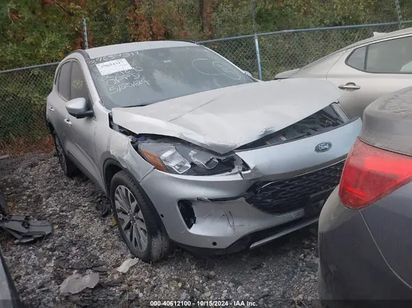 1FMCU9J96LUB18419 2020 FORD ESCAPE - Image 1