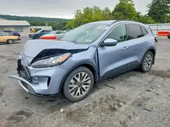 1FMCU9J96NUA57852 2022 FORD ESCAPE