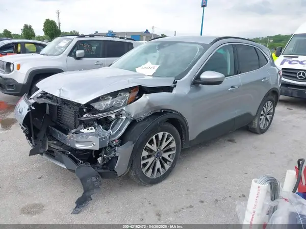 1FMCU9J96NUA73047 2022 FORD ESCAPE - Image 2
