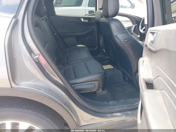1FMCU9J96NUB97013 2022 FORD ESCAPE - Image 8