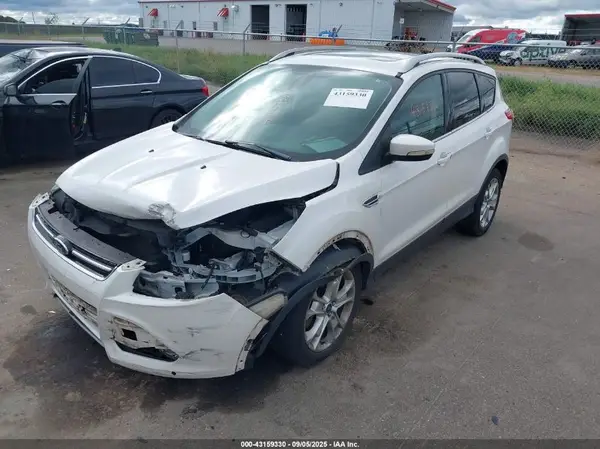 1FMCU9J97GUB07712 2016 FORD ESCAPE - Image 2