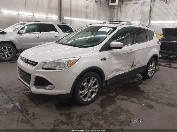 1FMCU9J97GUB17382 2016 FORD ESCAPE - Image 2