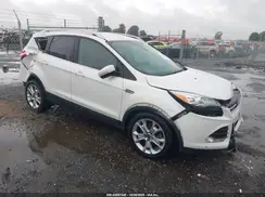 1FMCU9J97GUC21760 2016 FORD ESCAPE