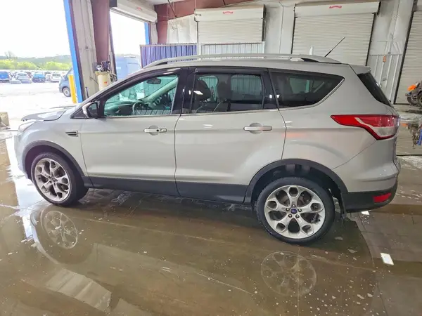 1FMCU9J97GUC33312 2016 FORD ESCAPE - Image 2