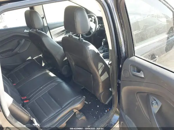 1FMCU9J97HUA03528 2017 FORD ESCAPE - Image 8