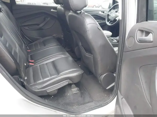 1FMCU9J97HUA12746 2017 FORD ESCAPE - Image 8