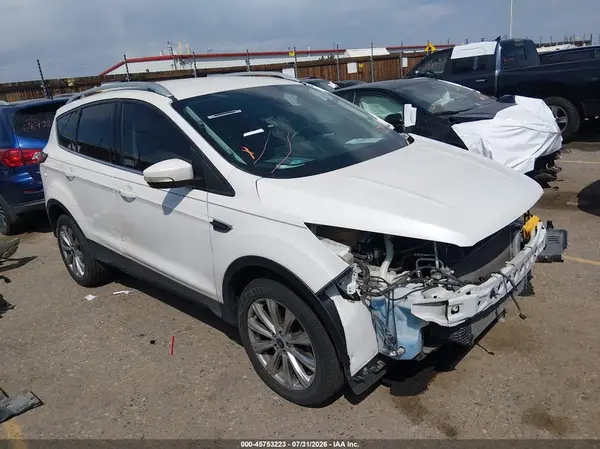 1FMCU9J97HUA32222 2017 FORD ESCAPE - Image 1