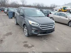 1FMCU9J97HUA33533 2017 FORD ESCAPE
