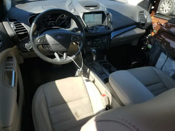 1FMCU9J97HUA91223 2017 FORD ESCAPE - Image 8