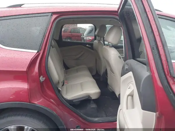 1FMCU9J97HUA95899 2017 FORD ESCAPE - Image 8