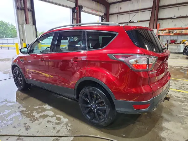 1FMCU9J97HUA99838 2017 FORD ESCAPE - Image 2