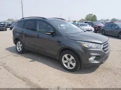 1FMCU9J97HUB18212 2017 FORD ESCAPE