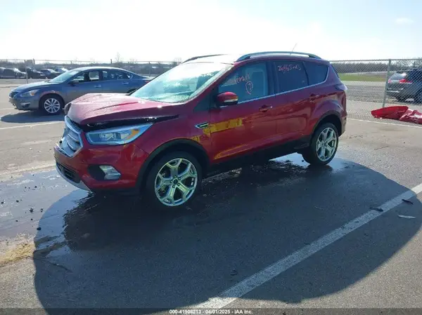 1FMCU9J97HUB28027 2017 FORD ESCAPE - Image 2