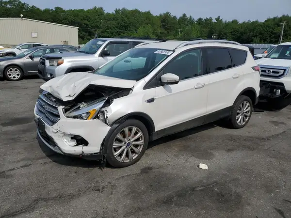 1FMCU9J97HUB38914 2017 FORD ESCAPE - Image 1