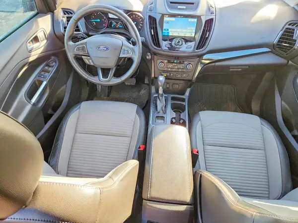 1FMCU9J97HUB70200 2017 FORD ESCAPE - Image 8