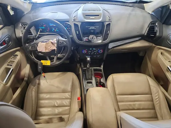 1FMCU9J97HUB97459 2017 FORD ESCAPE - Image 8
