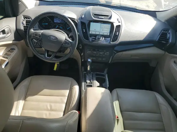 1FMCU9J97HUC10744 2017 FORD ESCAPE - Image 8