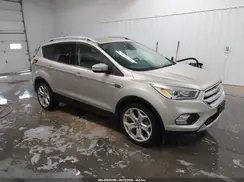 1FMCU9J97HUC33652 2017 FORD ESCAPE