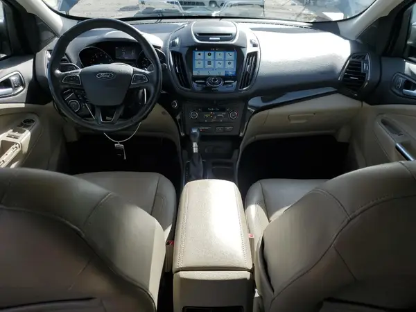 1FMCU9J97HUC99246 2017 FORD ESCAPE - Image 8