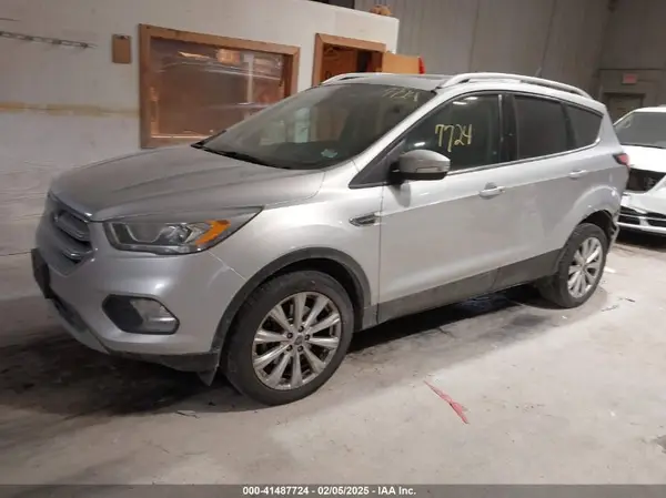1FMCU9J97HUD16479 2017 FORD ESCAPE - Image 2