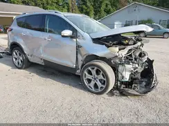 1FMCU9J97HUD17356 2017 FORD ESCAPE