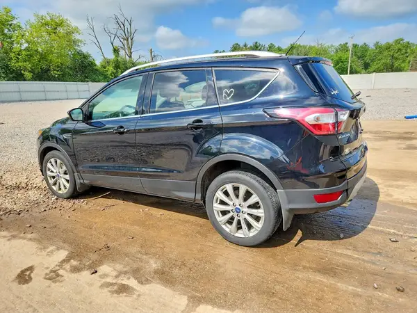 1FMCU9J97HUD50132 2017 FORD ESCAPE - Image 2