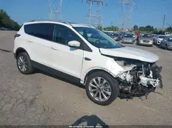 1FMCU9J97HUD60711 2017 FORD ESCAPE