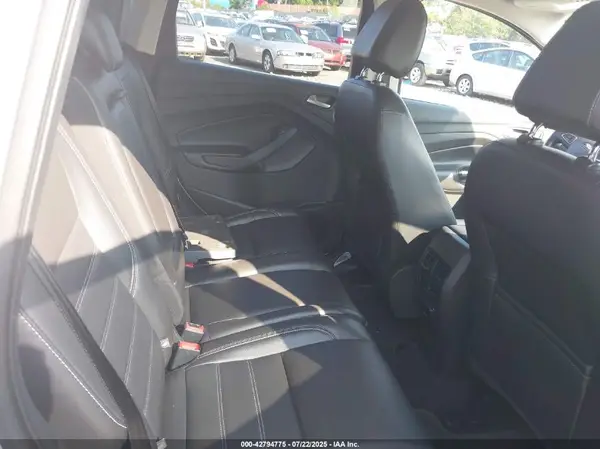 1FMCU9J97HUD60711 2017 FORD ESCAPE - Image 8