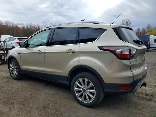 1FMCU9J97HUD80568 2017 FORD ESCAPE - Image 2