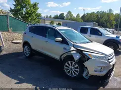 1FMCU9J97HUE13150 2017 FORD ESCAPE